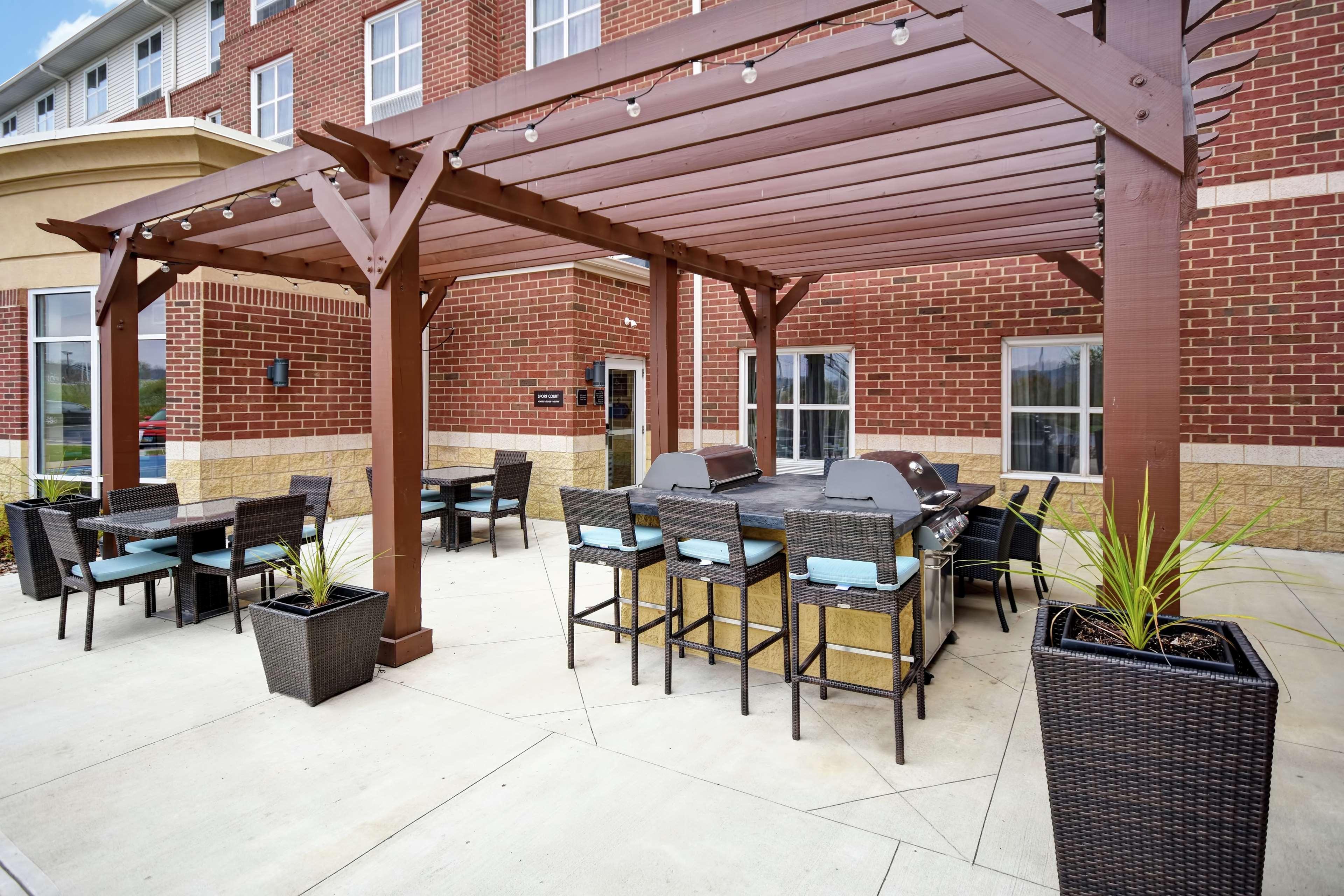 Homewood Suites By Hilton Cincinnati-Milford Екстериор снимка
