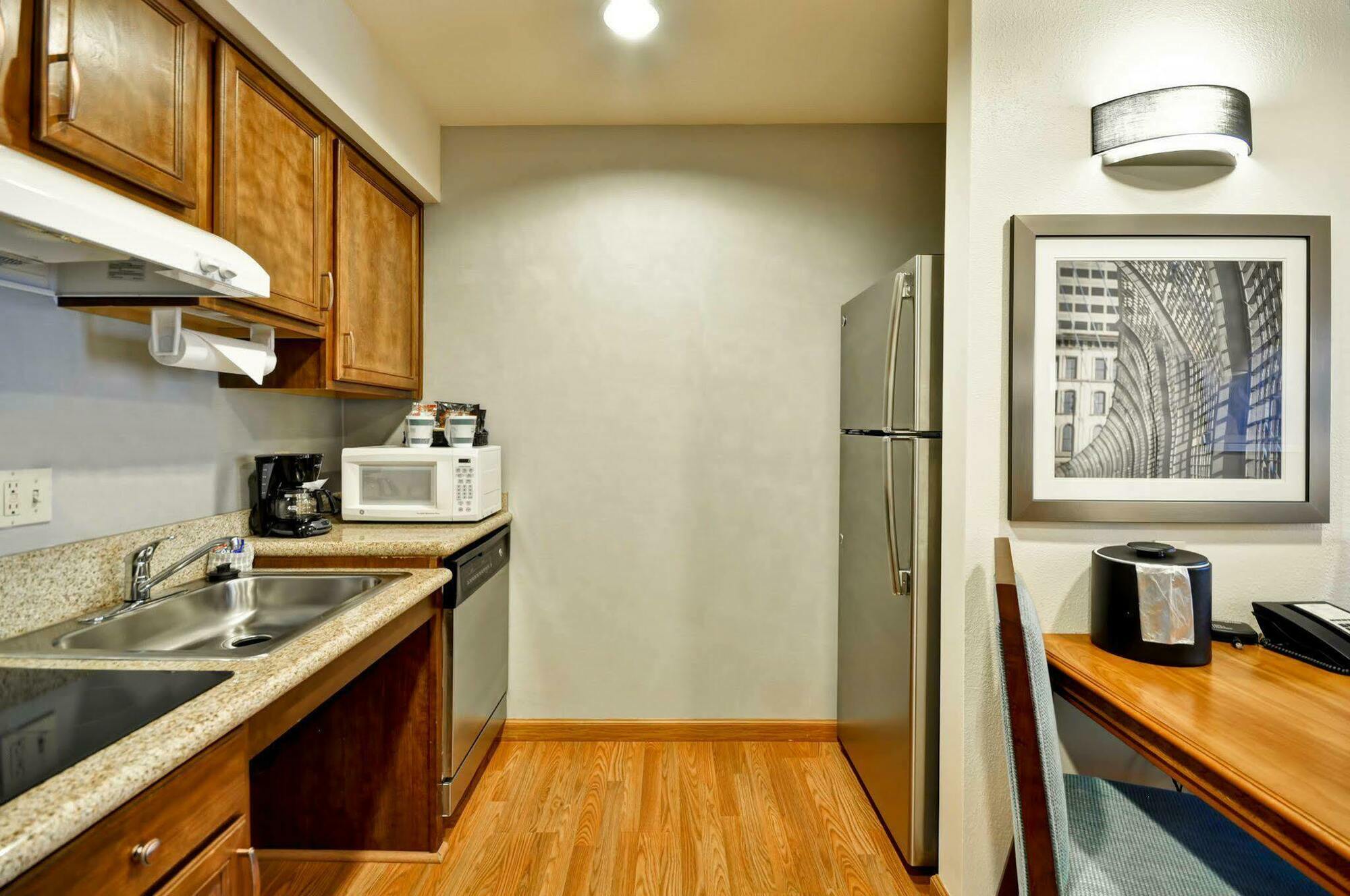 Homewood Suites By Hilton Cincinnati-Milford Екстериор снимка